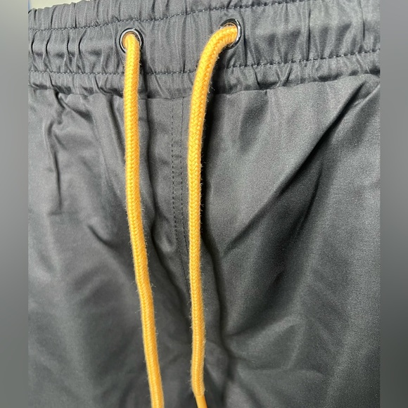 Staple Pigeon black drawstring logo shorts - Picture 4 of 10